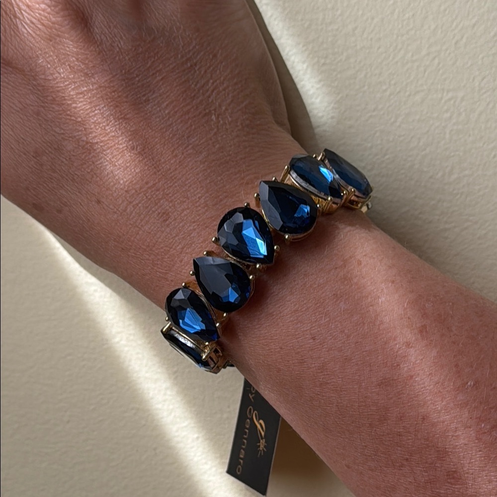 Elegant Blue Gemstone Bracelet